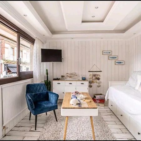 Deauville : Magnifique Studio En Face Du Casino ! Екстер'єр фото