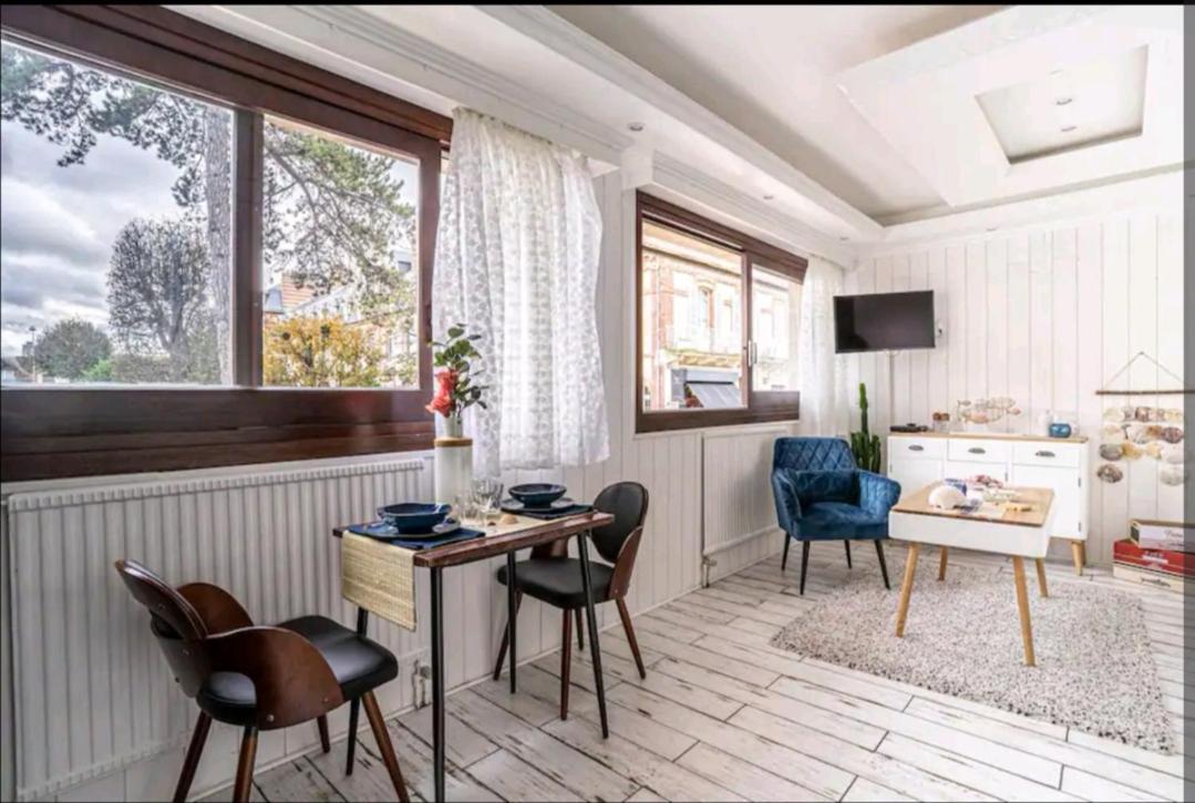 Deauville : Magnifique Studio En Face Du Casino ! Екстер'єр фото